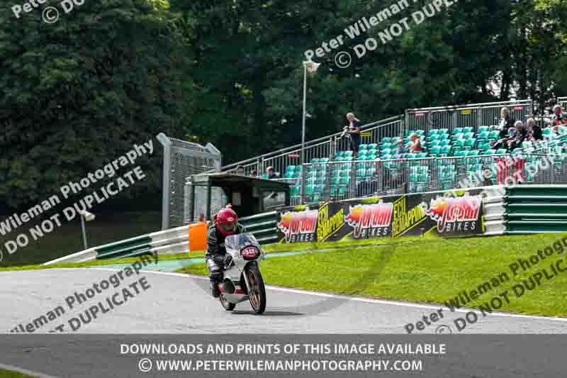 cadwell no limits trackday;cadwell park;cadwell park photographs;cadwell trackday photographs;enduro digital images;event digital images;eventdigitalimages;no limits trackdays;peter wileman photography;racing digital images;trackday digital images;trackday photos